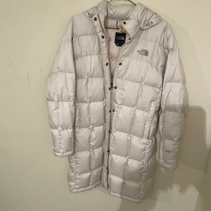 Woman Northface winter long jacket